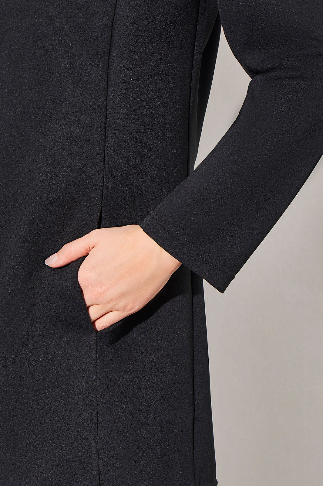 Modified Mandarin Collar Open Front Deco Crepe Jacket
