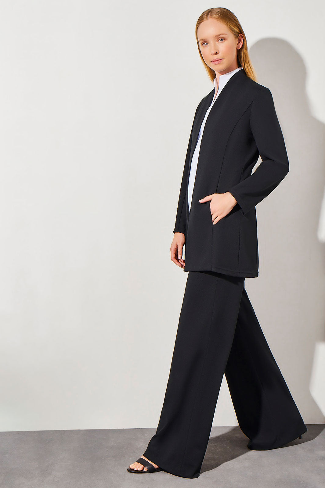 Modified Mandarin Collar Open Front Deco Crepe Jacket